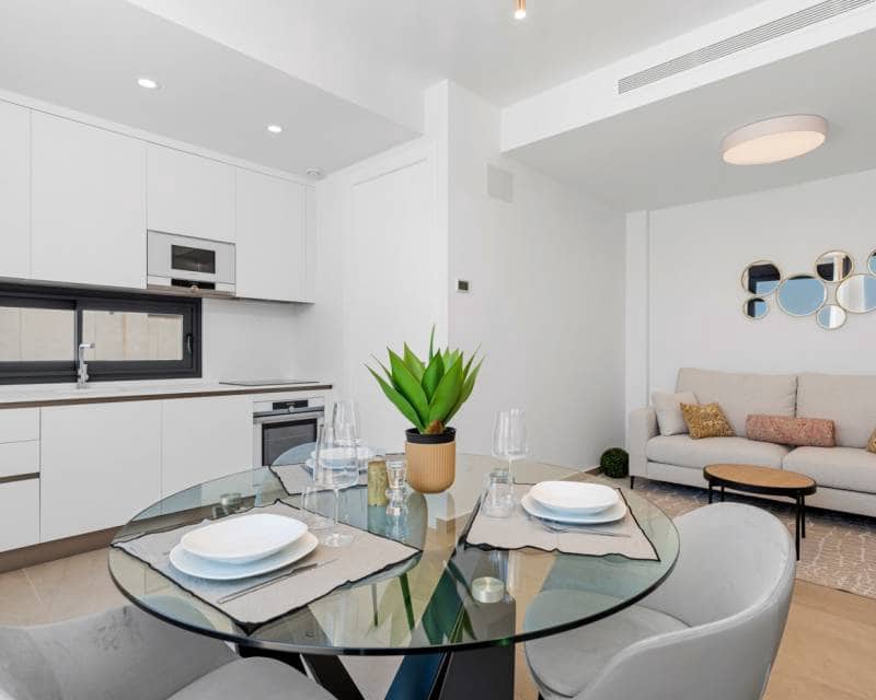 3 makuuhuone Huvila myytävänä paikassa Dehesa de Campoamor mukana uima-altaan 
autotalli - 975 000 € (Ref: 7811469)