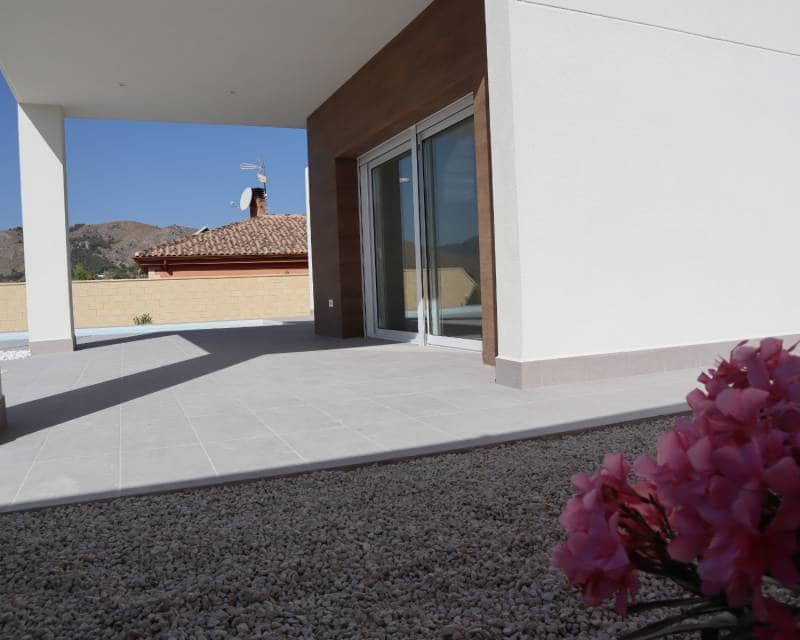 3 chambre Villa/Maison à vendre à La Romana avec piscine - 320 000 € (Ref: 7818211)