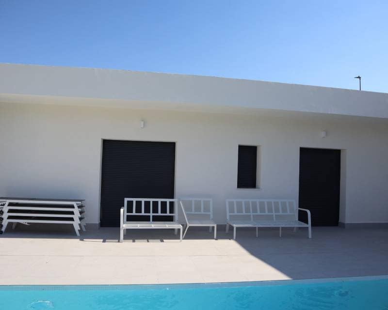 3 Zimmer Villa zu verkaufen in La Romana mit Pool - 360.000 € (Ref: 7824564)