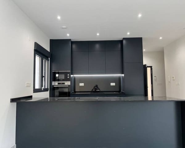 3 slaapkamer Villa te koop in La Romana met zwembad - € 360.000 (Ref: 7824564)