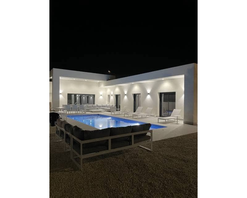 3 bedroom Villa for sale in La Romana with pool - € 360,000 (Ref: 7824564)