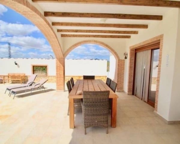 3 sovrum Villa till salu i Ubeda, Pinoso med pool - 339 000 € (Ref: 7826524)