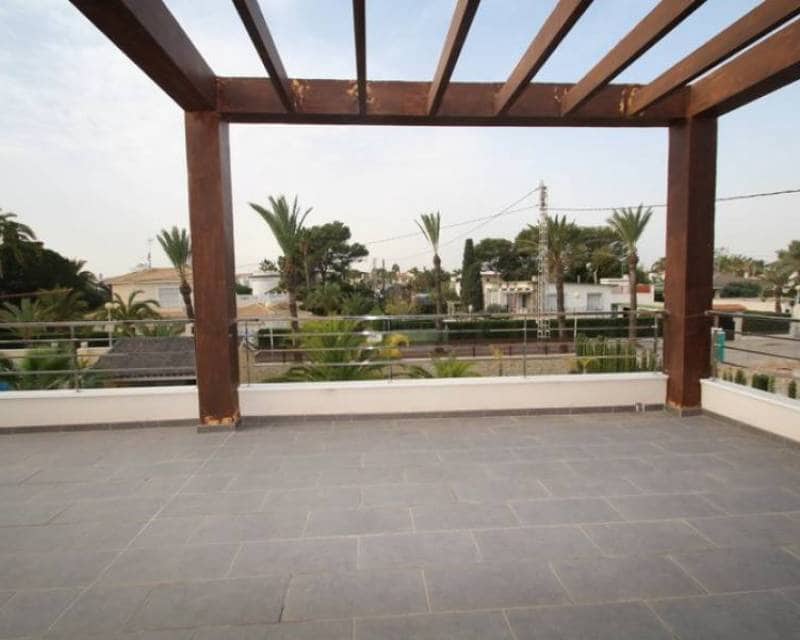 5 soveværelse Villa til salg i Cabo Roig med swimmingpool - € 1.995.000 (Ref: 7828083)