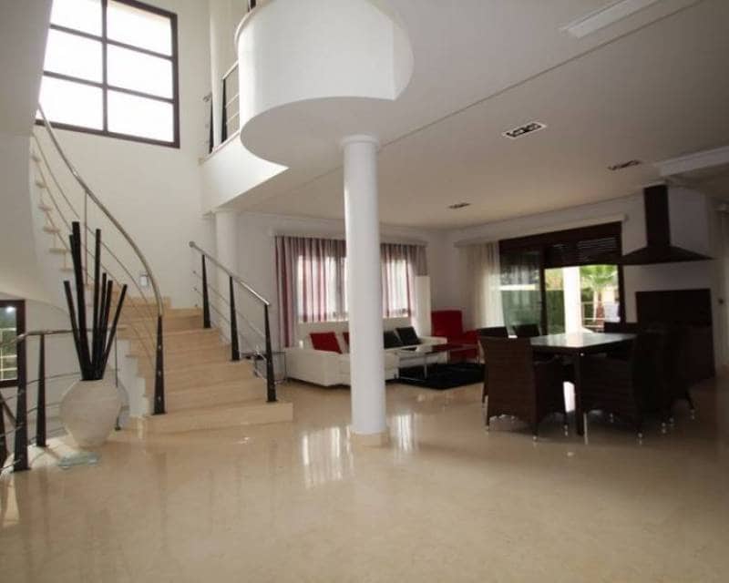 5 soveværelse Villa til salg i Cabo Roig med swimmingpool - € 1.995.000 (Ref: 7828083)