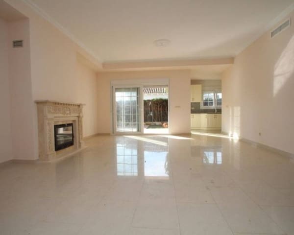 4 slaapkamer Villa te koop in Cabo Roig, Orihuela met zwembad - € 910.000 (Ref: 7836619)