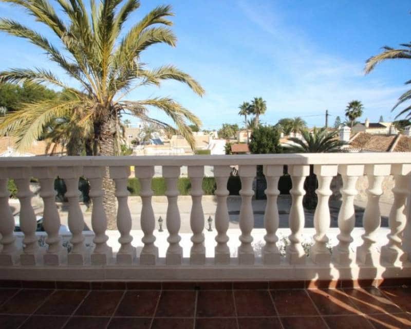 4 bedroom Villa for sale in Cabo Roig with pool - € 910,000 (Ref: 7836619)