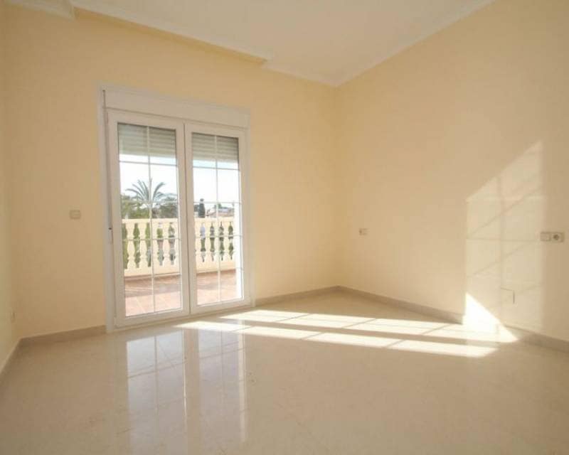 4 bedroom Villa for sale in Cabo Roig with pool - € 910,000 (Ref: 7836619)