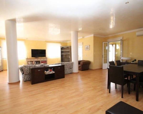 5 quarto Moradia para venda em Cabo Roig, Orihuela com piscina - 1 250 000 € (Ref: 7838753)