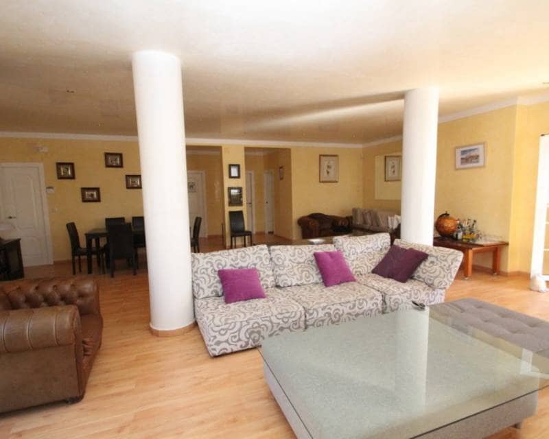 5 soverom Villa til salgs i Cabo Roig med svømmebasseng - € 1 250 000 (Ref: 7838753)