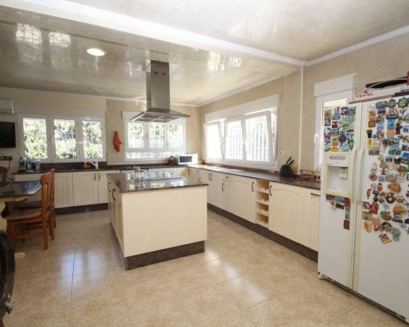 5 soverom Villa til salgs i Cabo Roig med svømmebasseng - € 1 250 000 (Ref: 7838753)