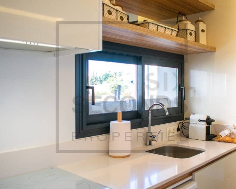 2 soveværelse Rækkehus til salg i Ciudad Quesada med swimmingpool - € 336.000 (Ref: 7936592)