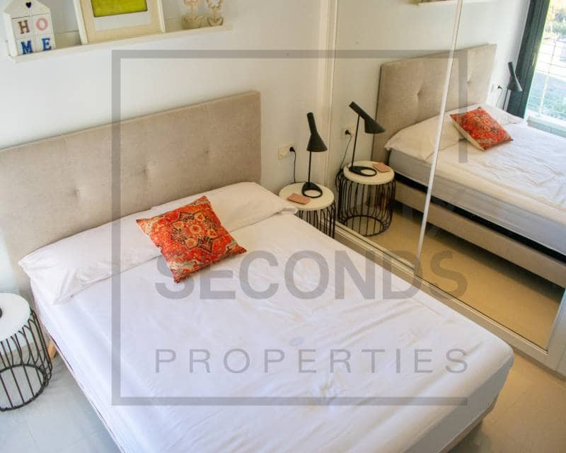 2 soveværelse Rækkehus til salg i Ciudad Quesada med swimmingpool - € 336.000 (Ref: 7936592)