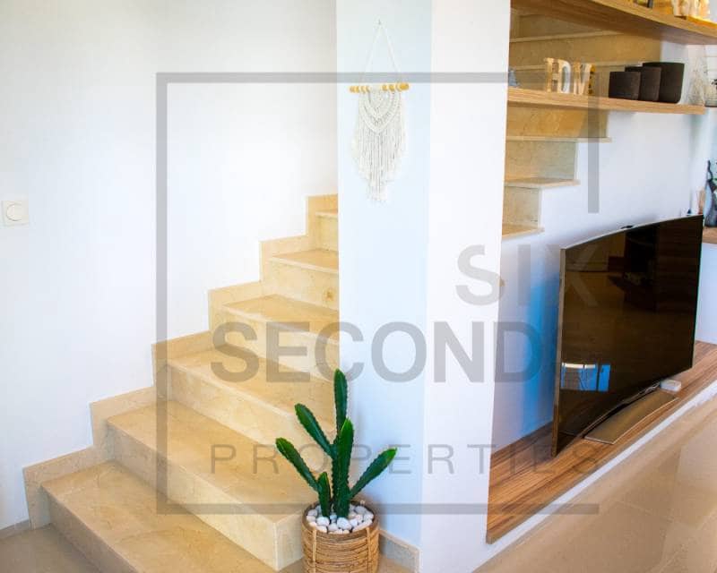 2 soveværelse Rækkehus til salg i Ciudad Quesada med swimmingpool - € 336.000 (Ref: 7936592)