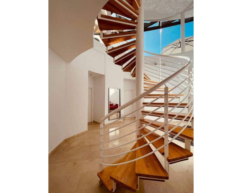 4 bedroom Villa for sale in Altea la Vella, Altea with pool garage €