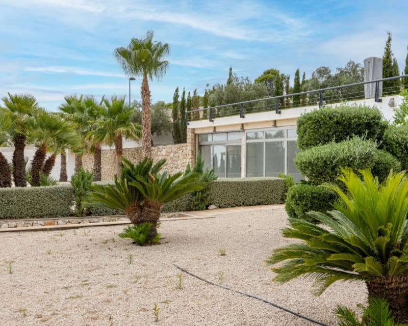 5 bedroom Villa for sale in Altea la Vella, Altea with pool garage €