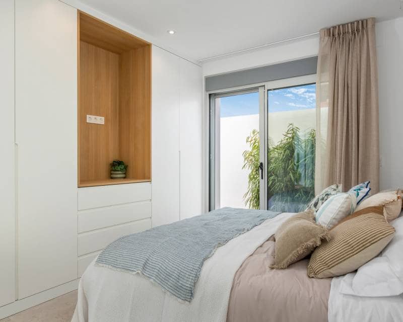 3 chambre Villa/Maison à vendre à Los Alcazares avec piscine garage - 499 900 € (Ref: 8036007)