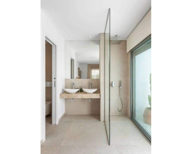 3 chambre Villa/Maison à vendre à Los Alcazares avec piscine garage - 499 900 € (Ref: 8036007)