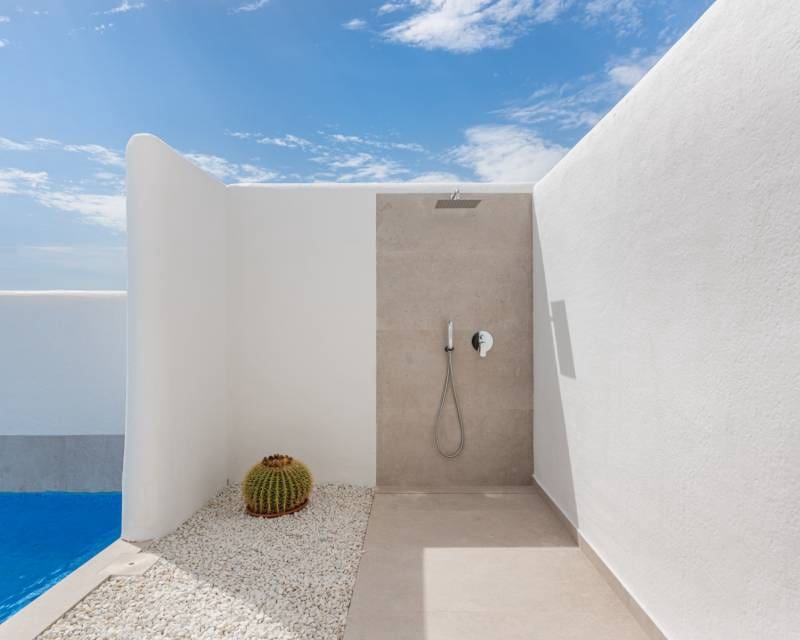 3 chambre Villa/Maison à vendre à Los Alcazares avec piscine garage - 499 900 € (Ref: 8036007)