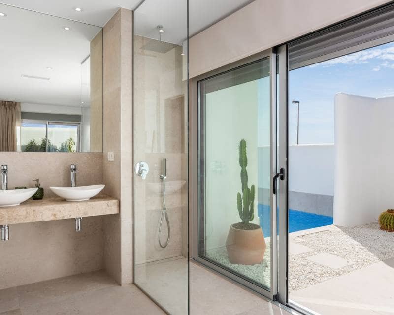 3 chambre Villa/Maison à vendre à Los Alcazares avec piscine garage - 499 900 € (Ref: 8036007)