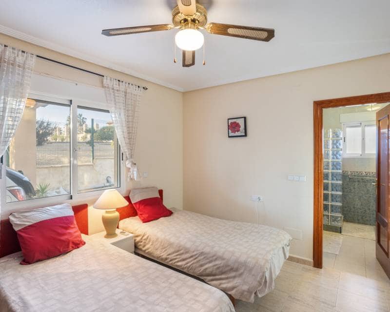 4 slaapkamer Villa te koop in Campos del Río met zwembad € 379.999