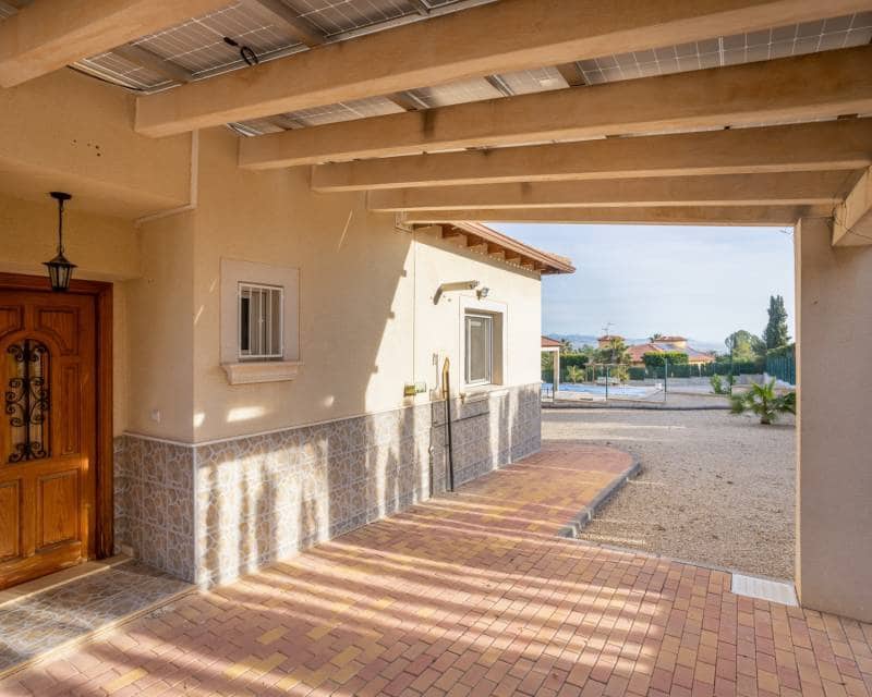 4 bedroom Villa for sale in Campos del Río with pool € 379,999 (Ref