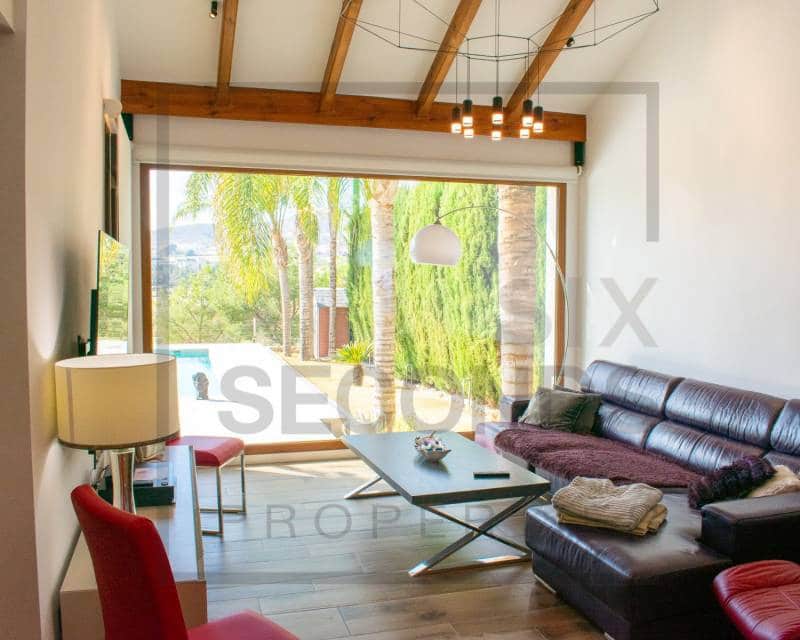 2 slaapkamer Villa te koop in Algorfa met zwembad garage - € 1.100.000 (Ref: 8075797)