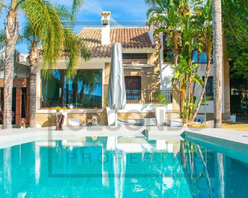 2 slaapkamer Villa te koop in Algorfa met zwembad garage - € 1.100.000 (Ref: 8075797)