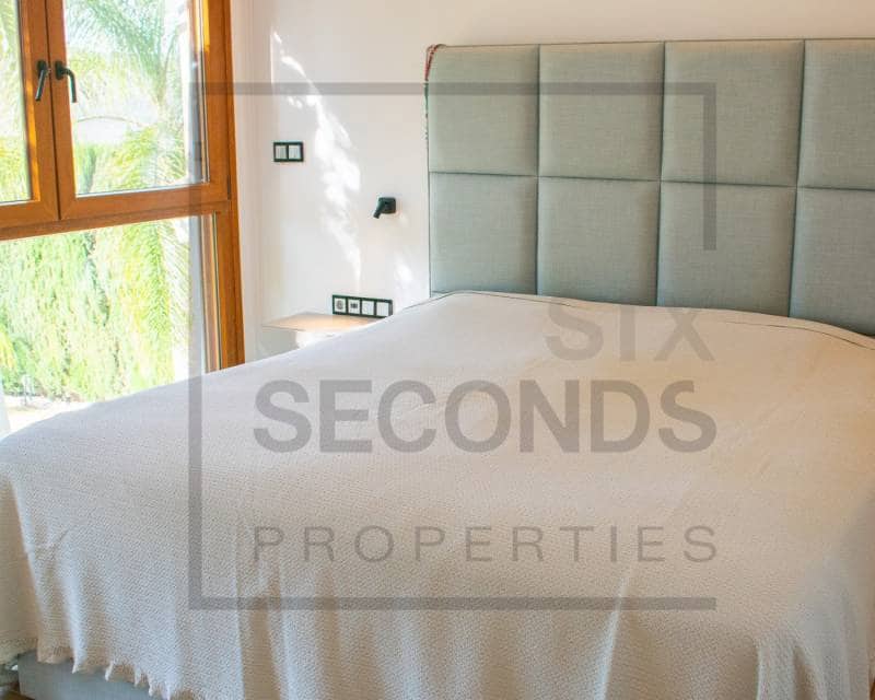 2 slaapkamer Villa te koop in Algorfa met zwembad garage - € 1.100.000 (Ref: 8075797)