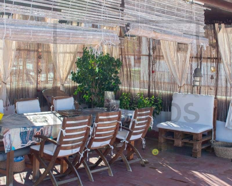 4 bedroom Villa for sale in Guardamar del Segura with garage - € 485,000 (Ref: 8098049)