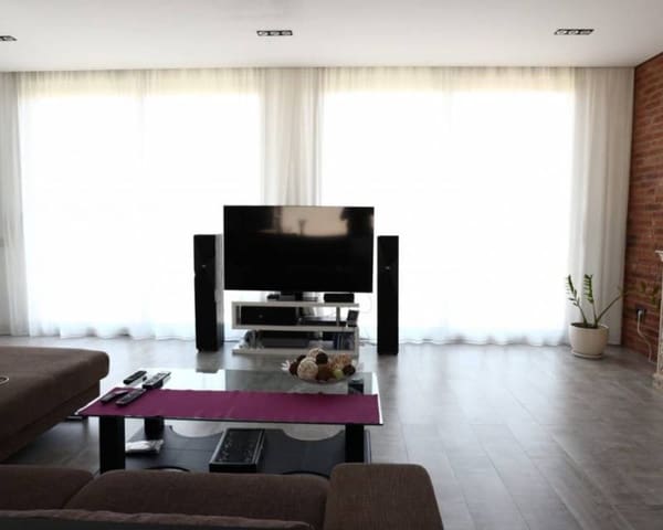 3 soveværelse Villa til salg i Nueva Torrevieja, Torrevieja med swimmingpool - € 709.000 (Ref: 8101264)