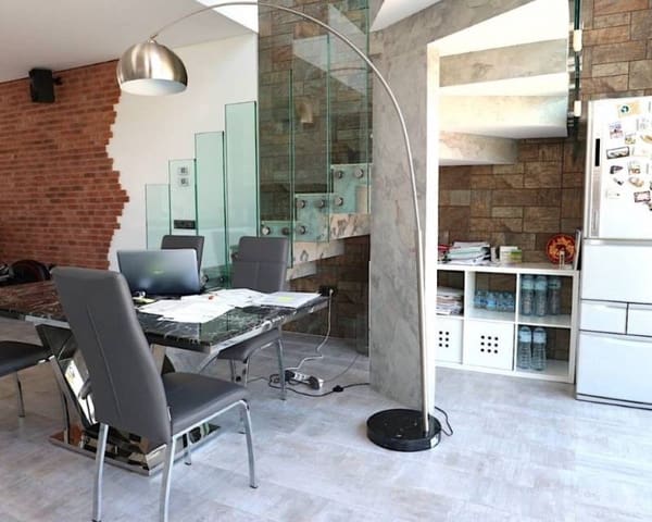 3 soveværelse Villa til salg i Nueva Torrevieja, Torrevieja med swimmingpool - € 709.000 (Ref: 8101264)