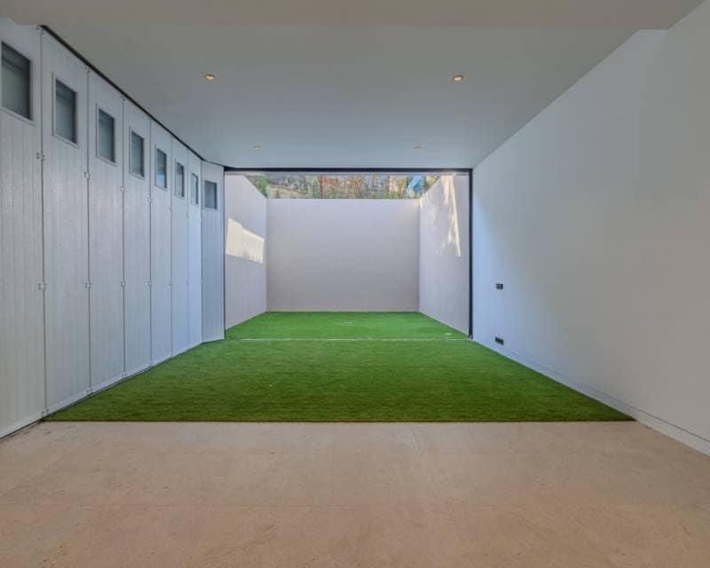 5 bedroom Villa for sale in Las Colinas Golf with pool garage - € 4,200,000 (Ref: 8130552)