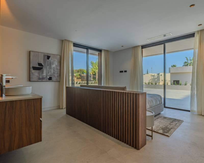 5 bedroom Villa for sale in Las Colinas Golf with pool garage - € 4,200,000 (Ref: 8130552)