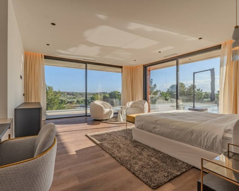 5 bedroom Villa for sale in Las Colinas Golf with pool garage - € 4,200,000 (Ref: 8130552)