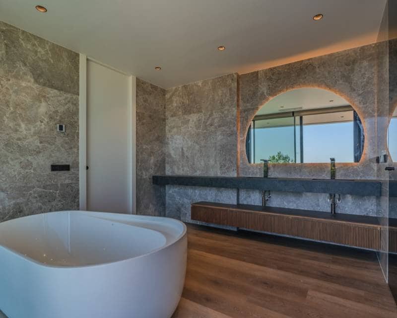 5 bedroom Villa for sale in Las Colinas Golf with pool garage - € 4,200,000 (Ref: 8130552)