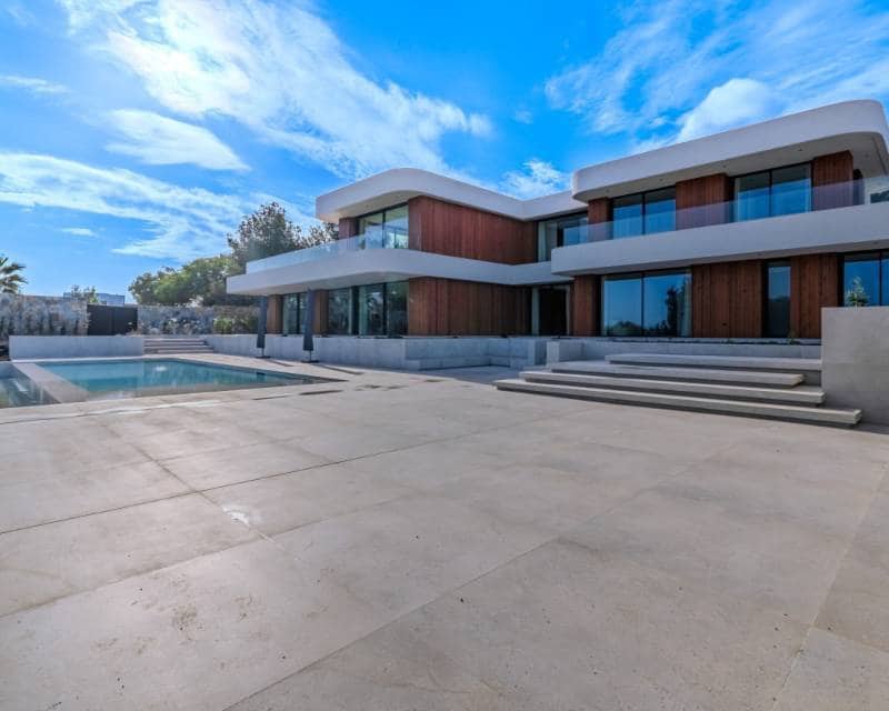 5 bedroom Villa for sale in Las Colinas Golf with pool garage - € 4,200,000 (Ref: 8130552)