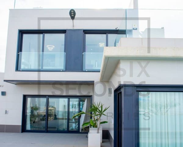 5 quarto Moradia para venda em San Miguel de Salinas com piscina - 849 000 € (Ref: 8171665)