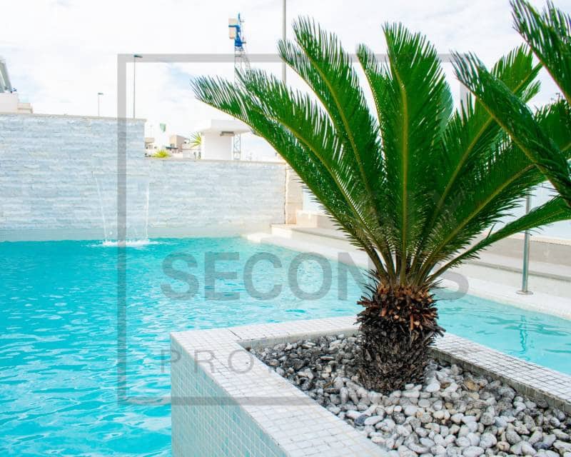 5 quarto Moradia para venda em San Miguel de Salinas com piscina - 849 000 € (Ref: 8171665)