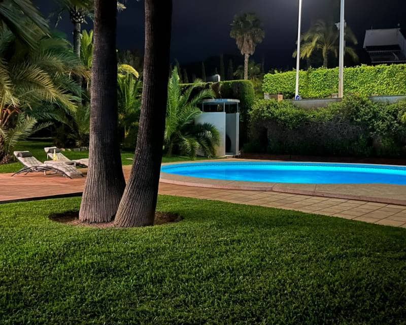 7 soveværelse Villa til salg i Benidorm med swimmingpool garage - € 1.595.000 (Ref: 8212064)