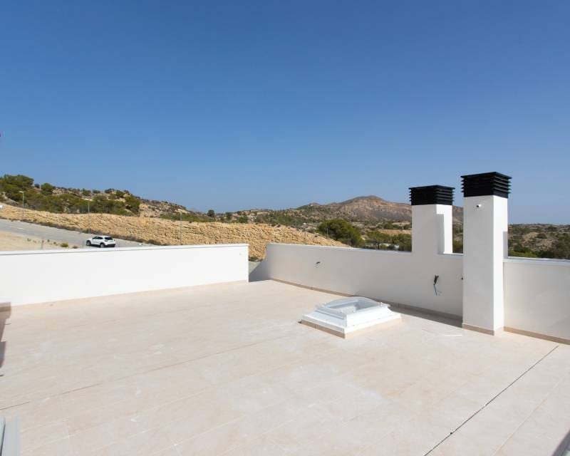 3 soveværelse Rækkehus til salg i Monforte del Cid med swimmingpool garage - € 320.000 (Ref: 8215338)