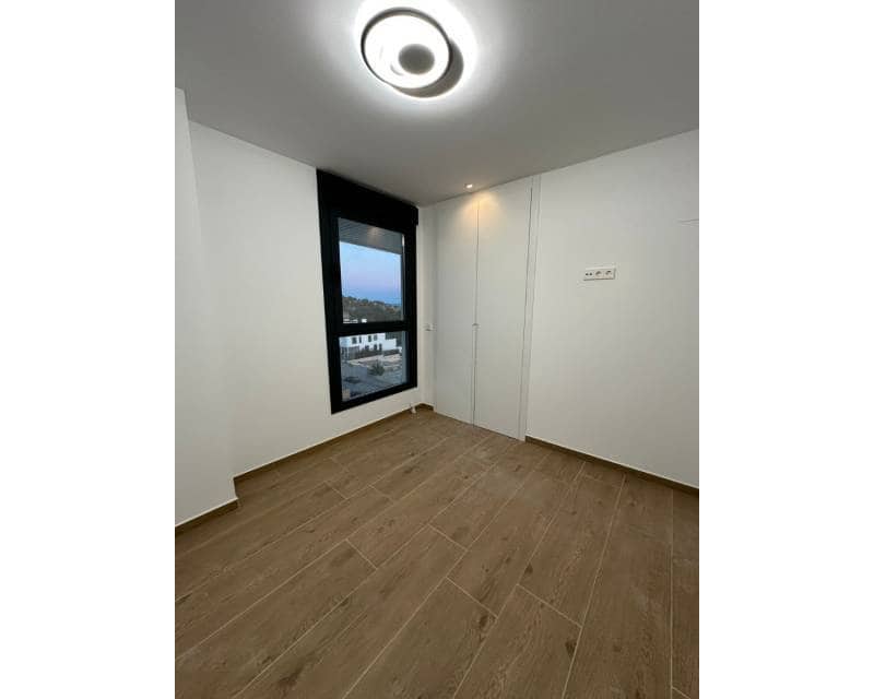 3 bedroom Apartment for sale in La Villajoyosa / Vila Joiosa with pool - € 690,000 (Ref: 8218312)