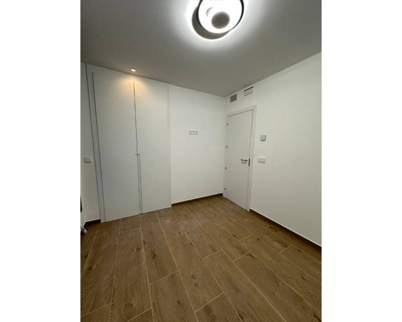 3 bedroom Apartment for sale in La Villajoyosa / Vila Joiosa with pool - € 690,000 (Ref: 8218312)