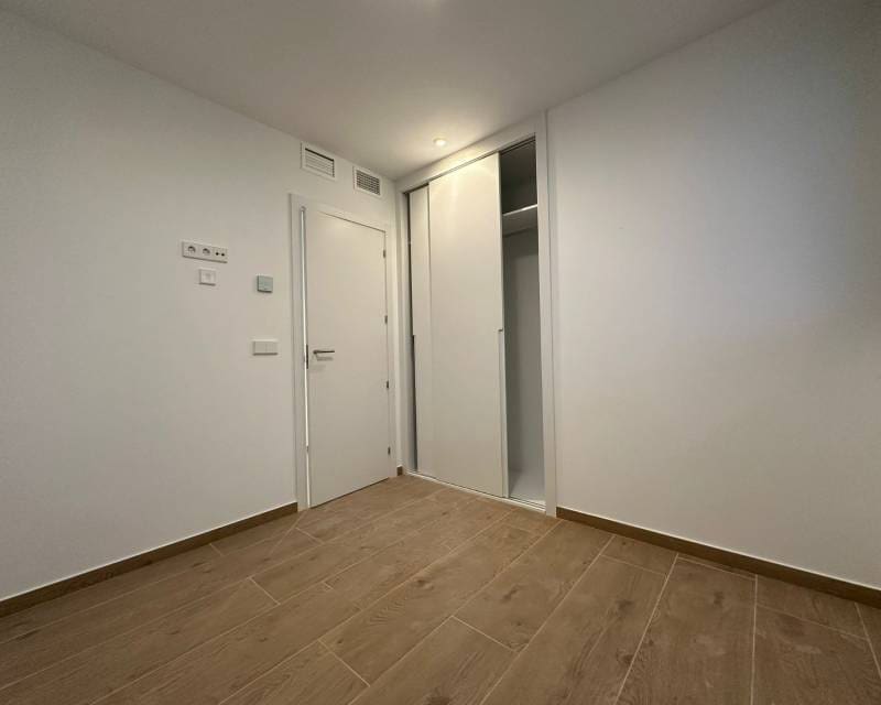 3 bedroom Apartment for sale in La Villajoyosa / Vila Joiosa with pool - € 690,000 (Ref: 8218312)