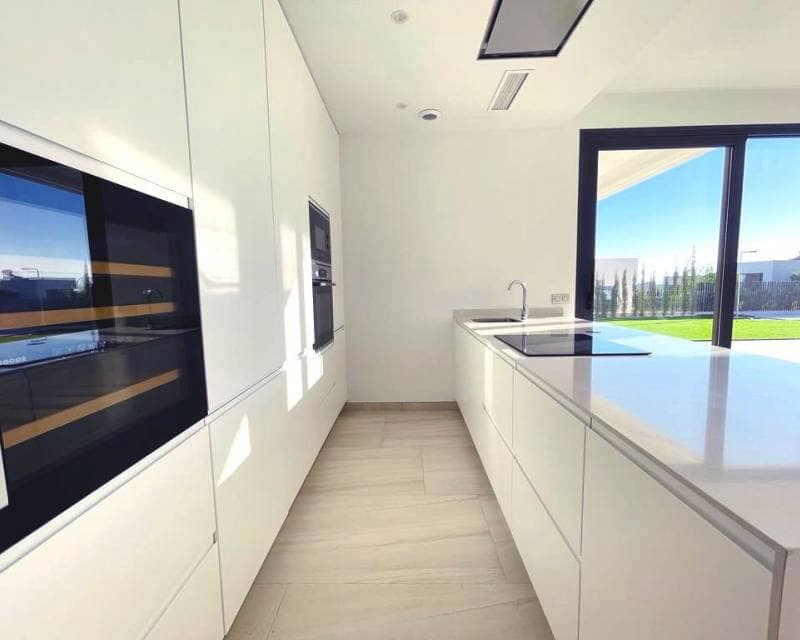 Chalet de 3 habitaciones en Finestrat en venta con piscina garaje - 840.000 € (Ref: 8221161)