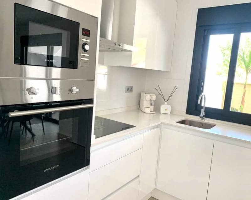 2 slaapkamer Penthouse te koop in Pilar de la Horadada met zwembad - € 290.000 (Ref: 8244210)