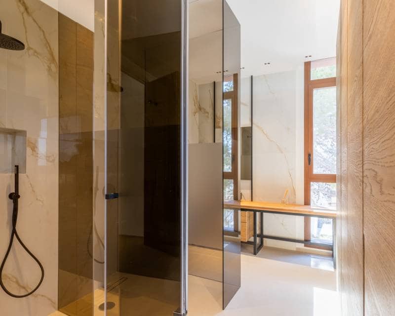 4 soveværelse Villa til salg i La Nucia med swimmingpool garage - € 2.825.000 (Ref: 8246054)