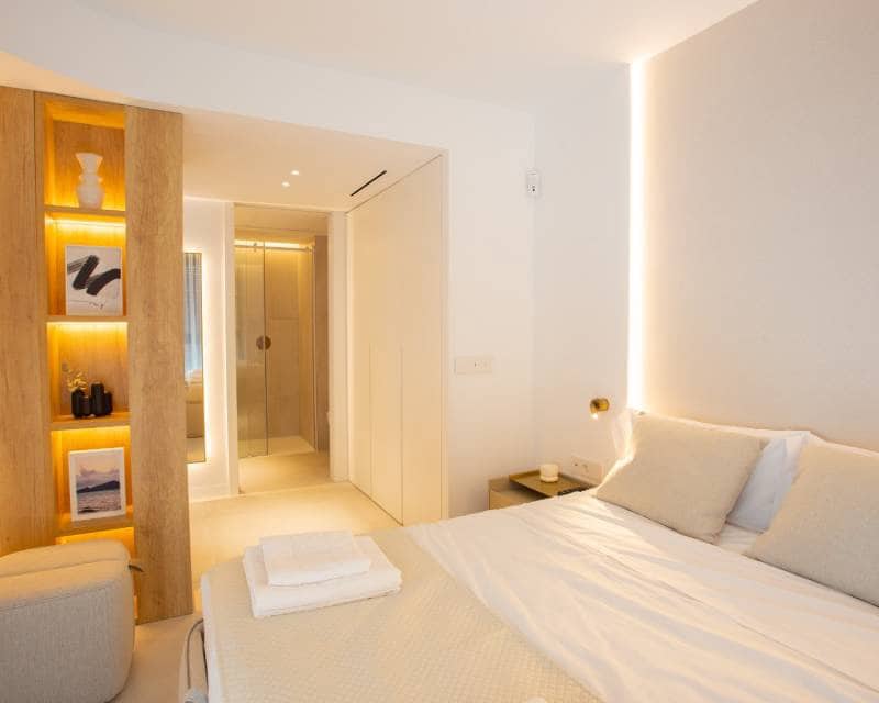 2 sypialnia Penthouse na sprzedaż w La Manga del Mar Menor z basenem - 950 000 € (Ref: 8281904)