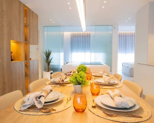 2 sovrum Strandlägenhet till salu i La Manga del Mar Menor med pool - 890 000 € (Ref: 8281905)