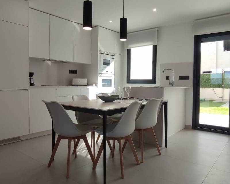 4 soveværelse Villa til salg i Los Belones med swimmingpool garage - € 355.000 (Ref: 8332763)