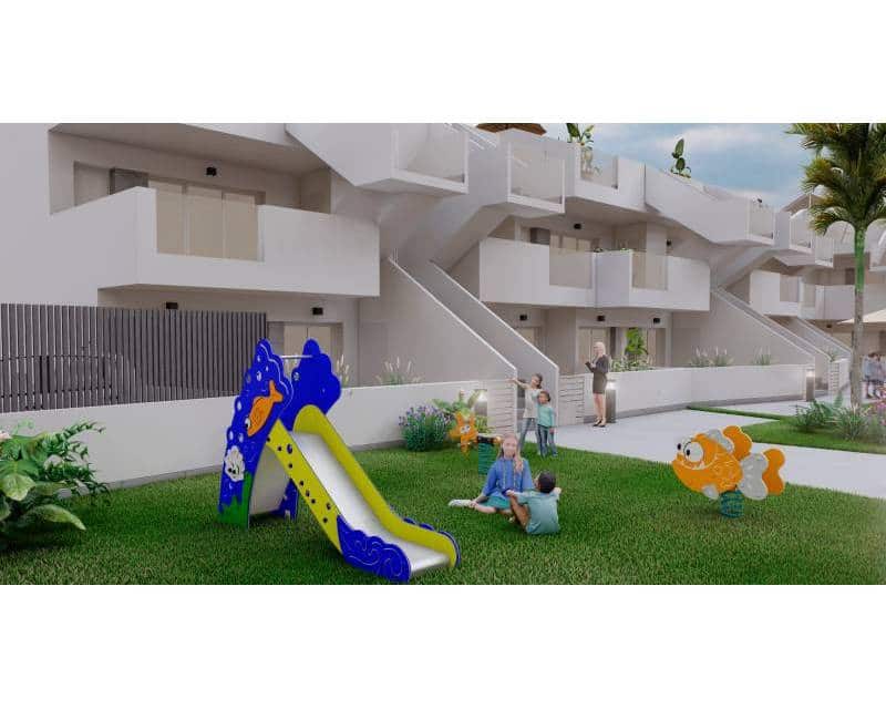 2 soveværelse Byhus til salg i Roldan med swimmingpool - € 223.000 (Ref: 8332887)